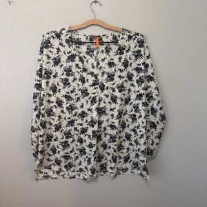 Feiersi blouse black and white floral